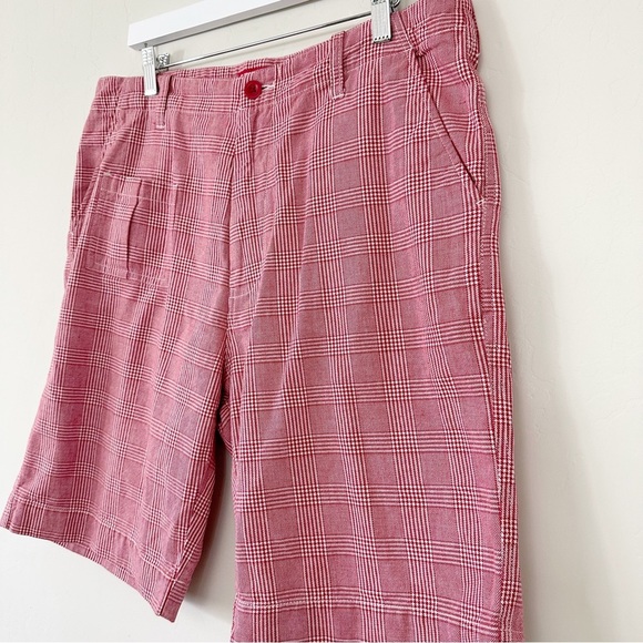 Supreme Red Plaid Shorts - Picture 2 of 11